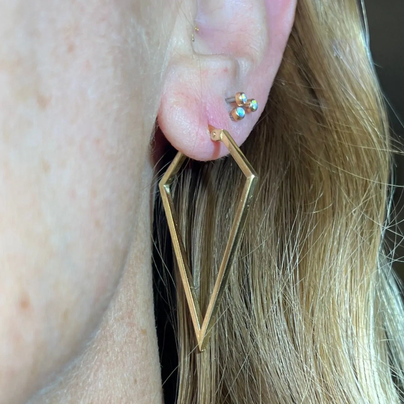 14k Gold Angled Geometric Diamond Shape Edgy Hoop Earrings. 1.7"