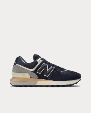574 Navy / White Low Top Sneakers