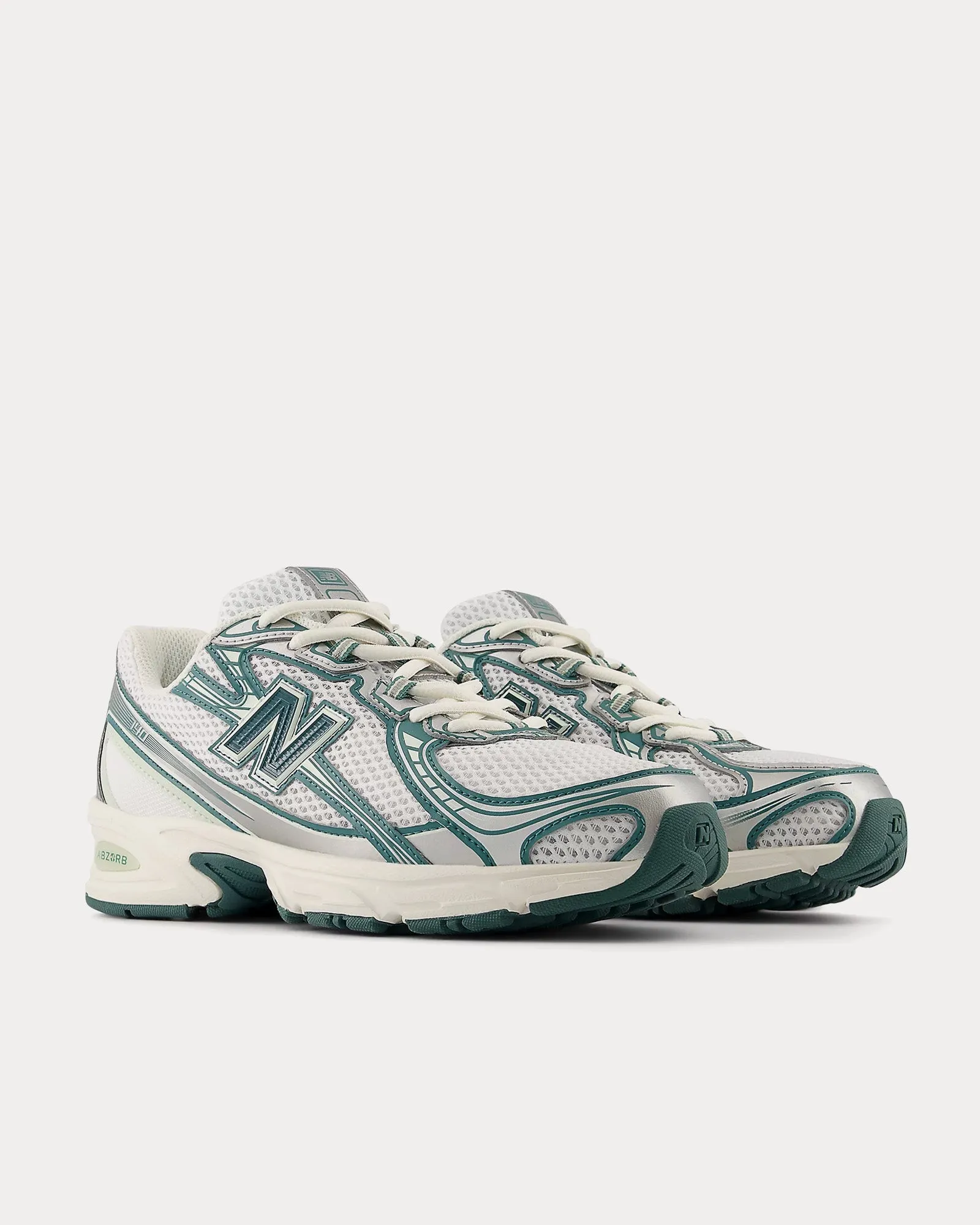 740 White / Marsh Green / Sea Salt Low Top Sneakers