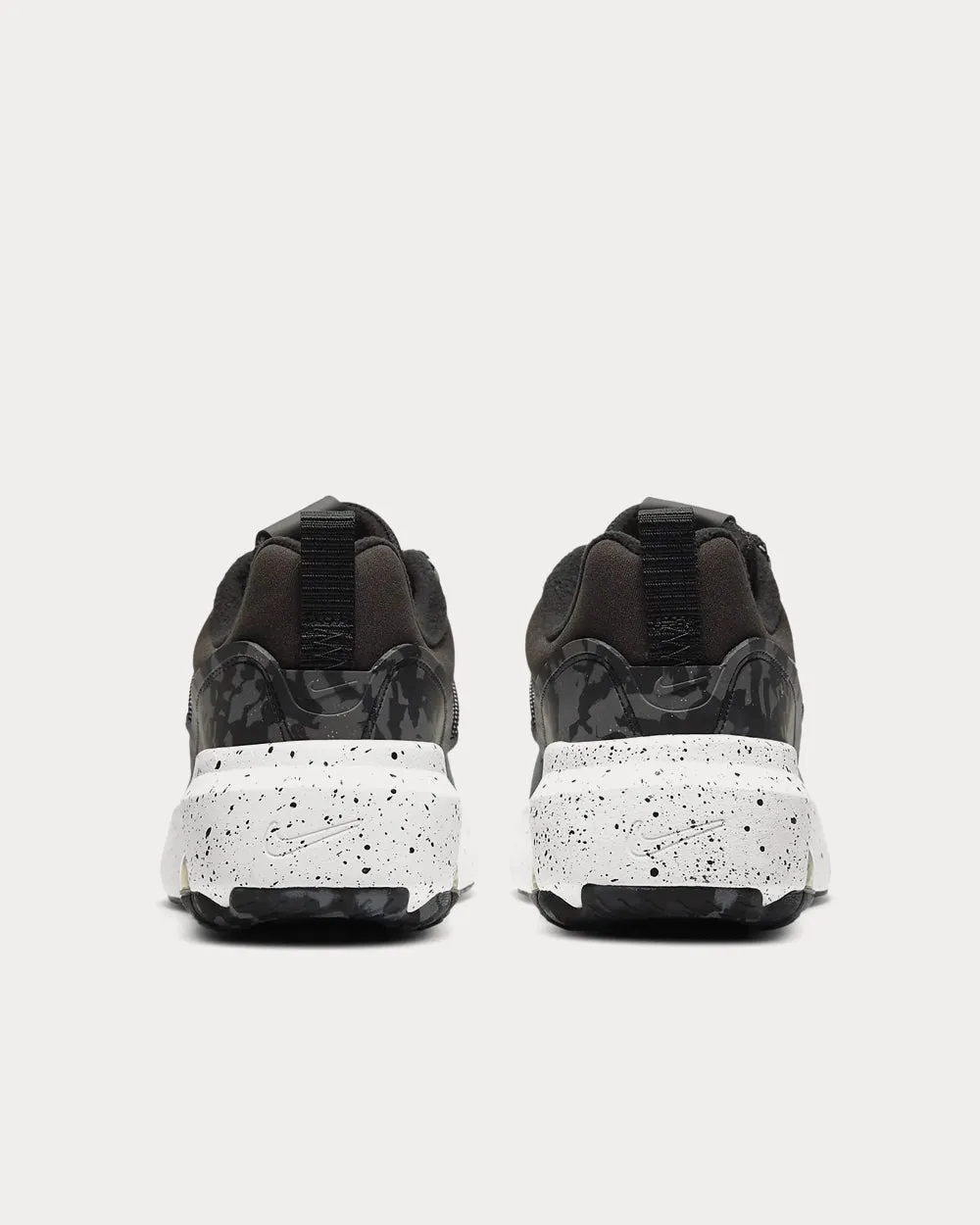Air Max Viva Black/Summit White/Volt Glow/Iron Grey Low Top Sneakers