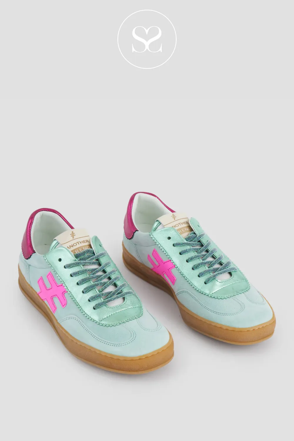 ANOTHER TREND ICONIC A032M368 MINT TRAINERS