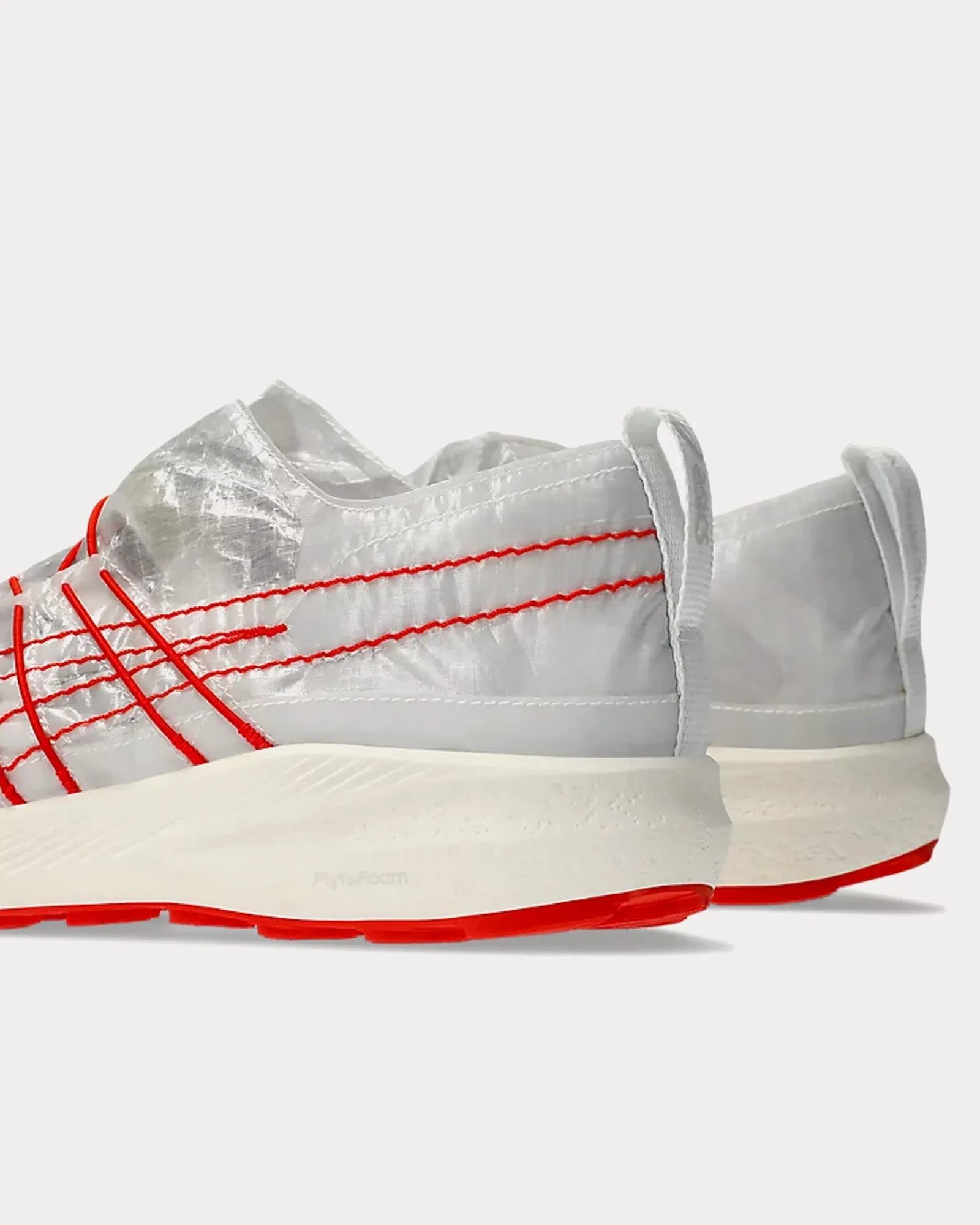 Archisite ORU White / White Low Top Sneakers