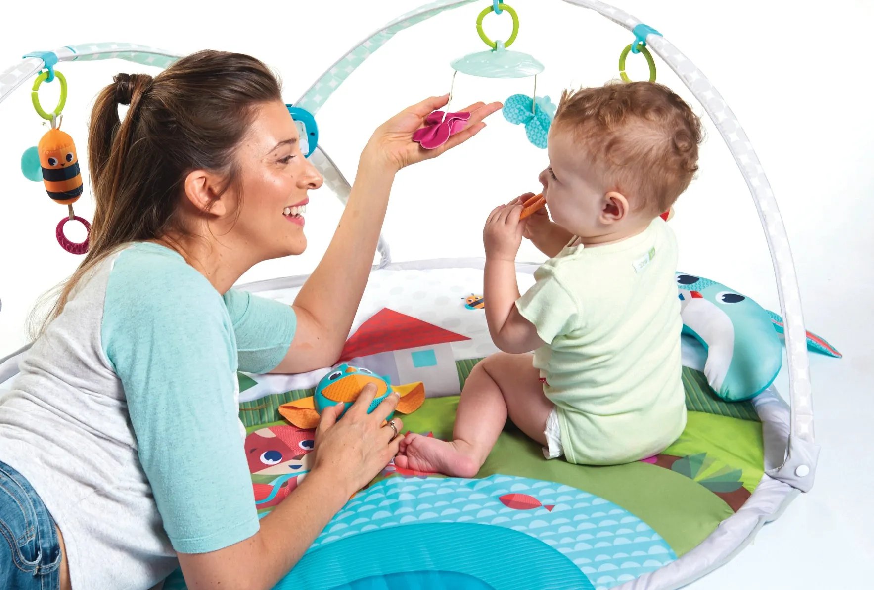 DYNAMIC PLAY GYM | Baby Play Mat & Activity Gym with Music & Light