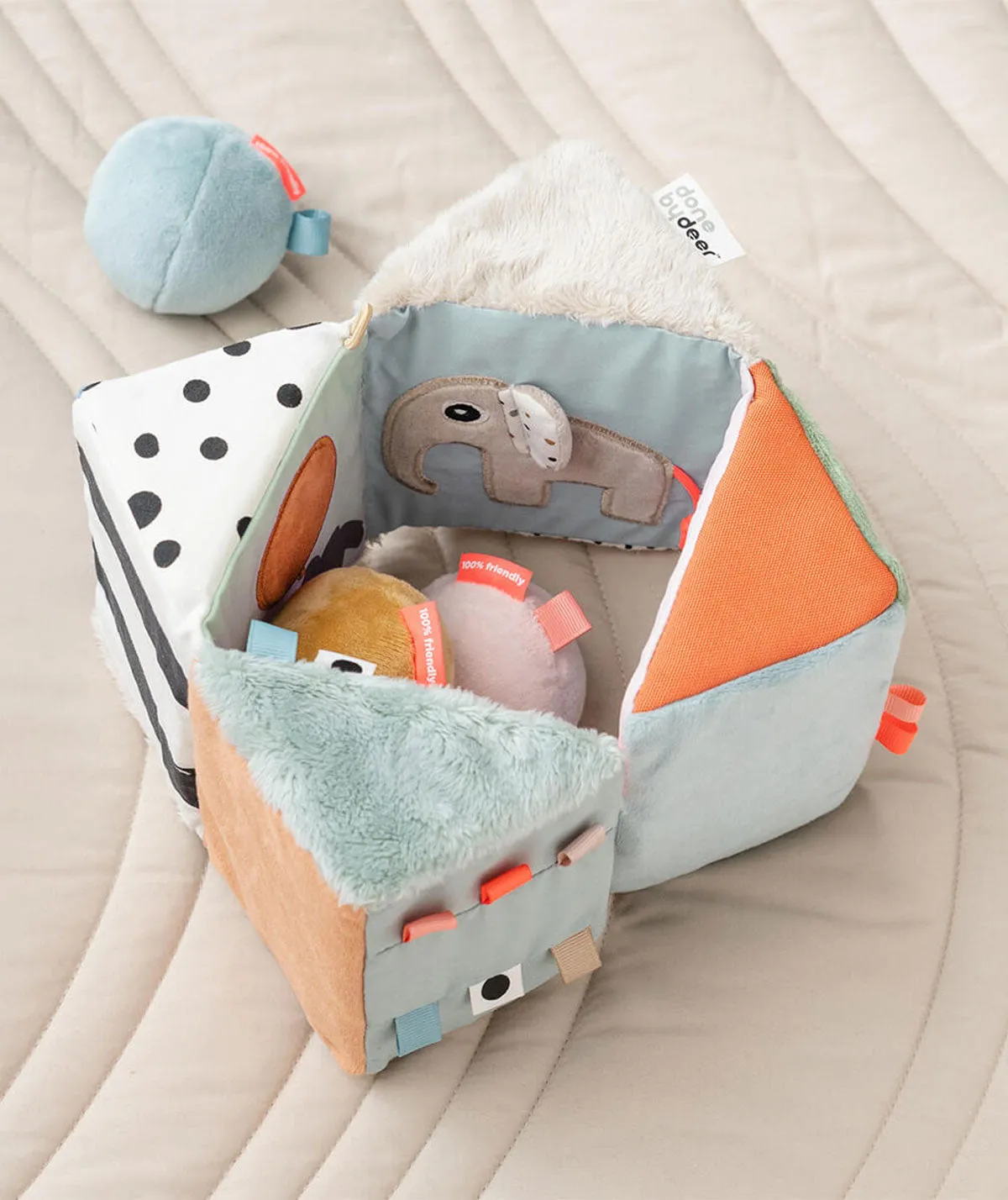 Fold Out Sensory Cube - Deer friends mix