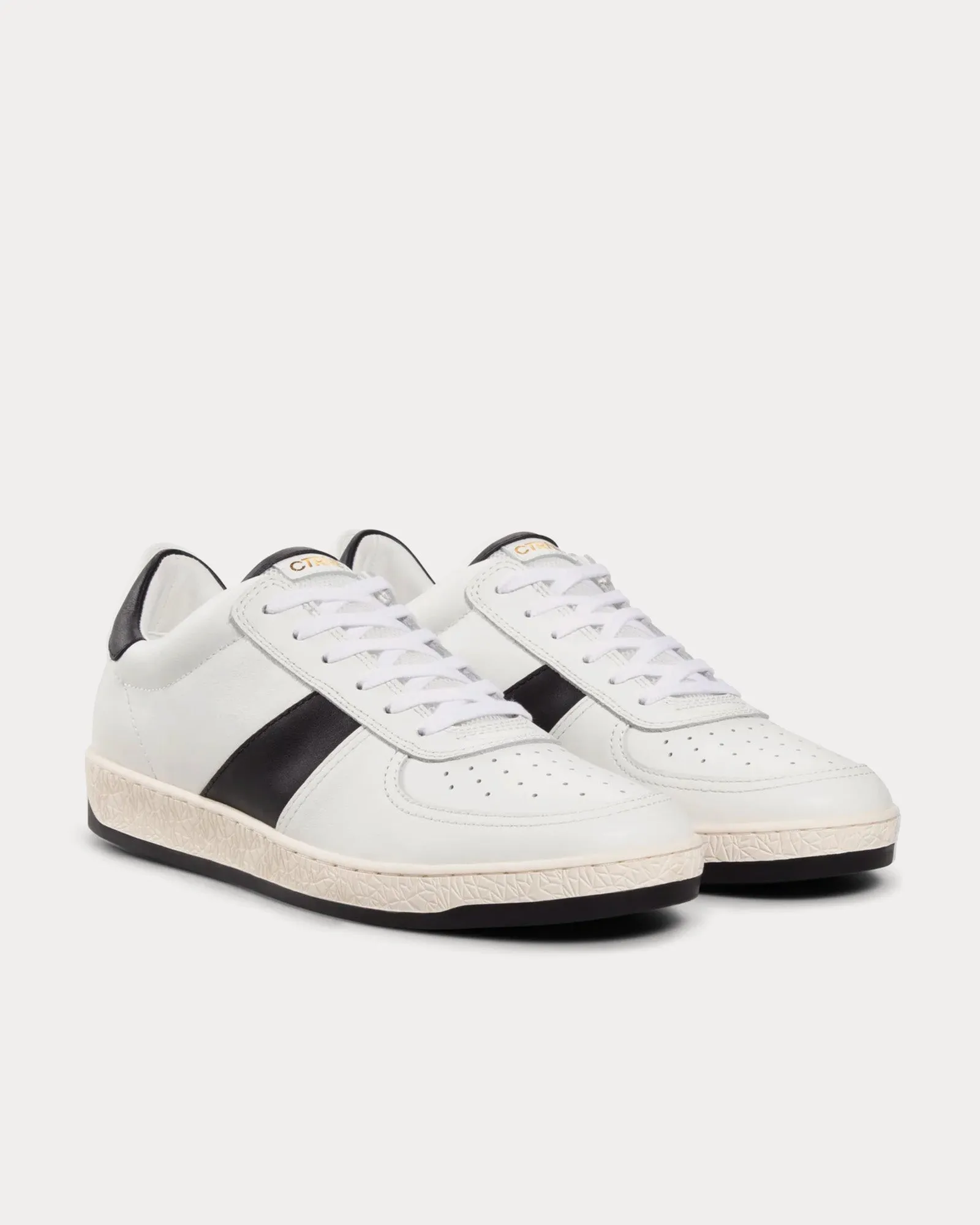Geode Leather White / Black Low Top Sneakers