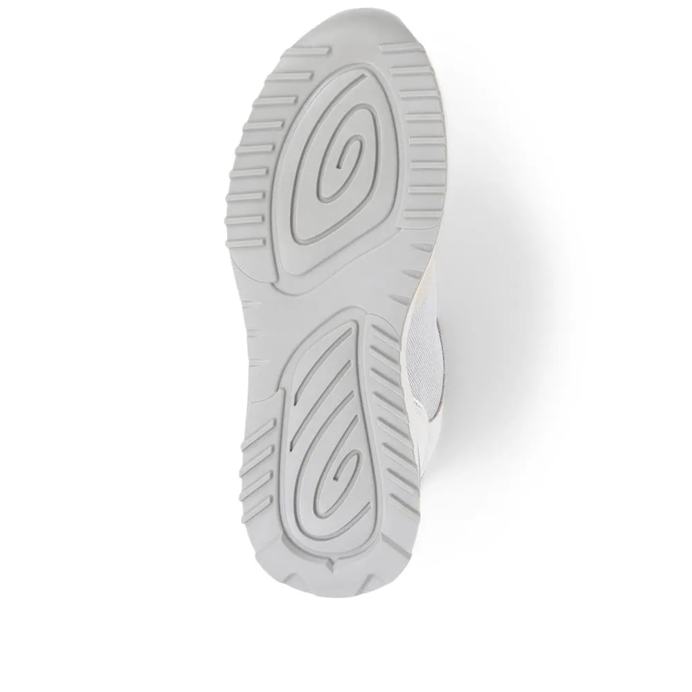 Lace-Up Trainers  - BELWBINS39017 / 324 930