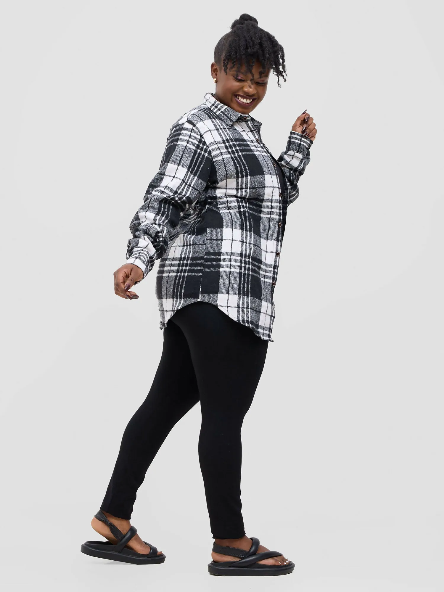 Ladies Flannel Shirt - Black / White