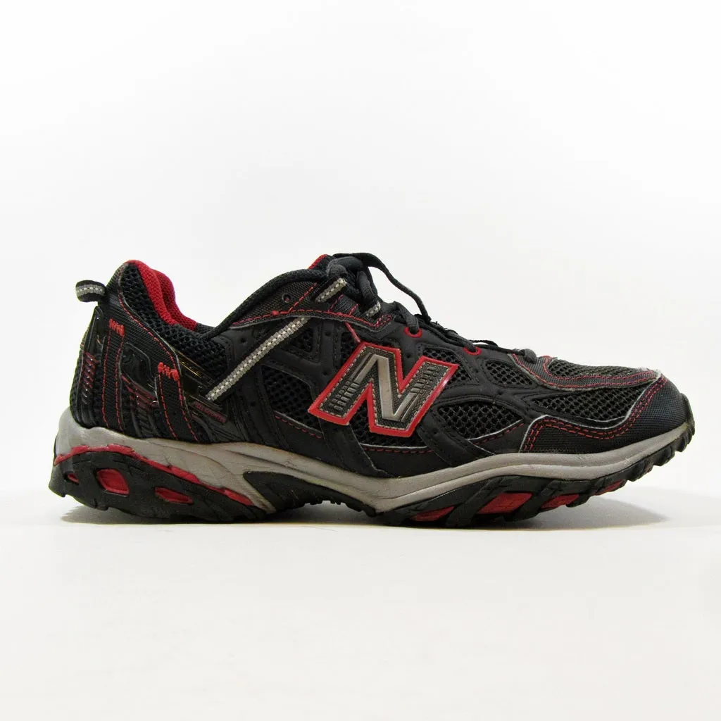 NEW BALANCE Heel Counter