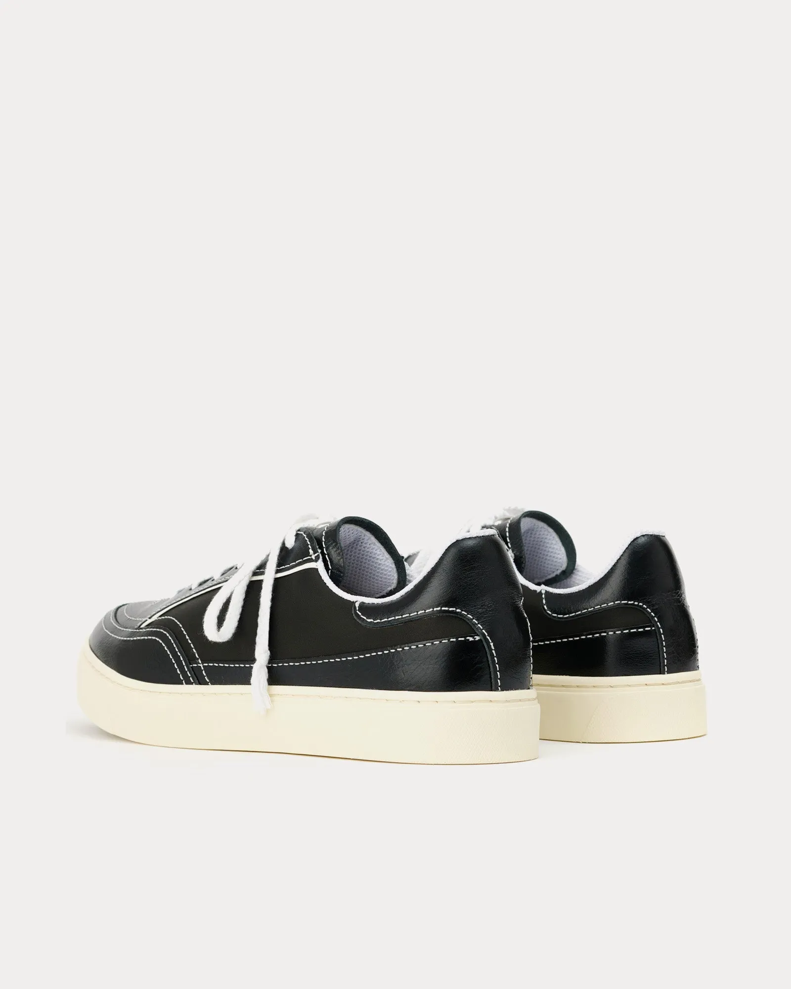 Skimmer Leather Black Low Top Sneakers