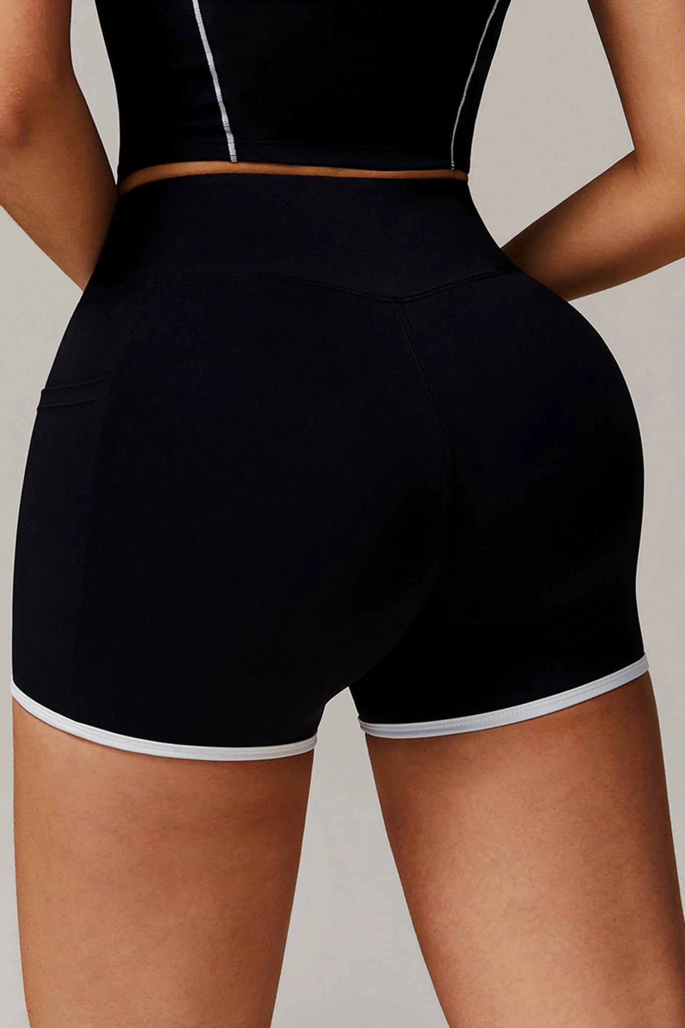 SwiftFlex Pocket Performance Shorts - Black