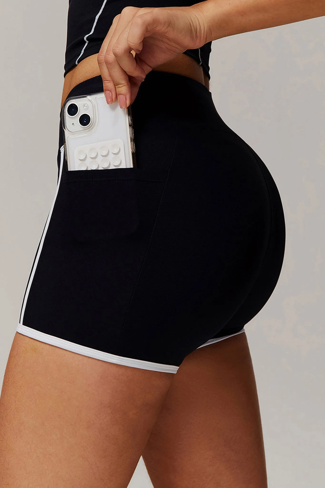 SwiftFlex Pocket Performance Shorts - Black