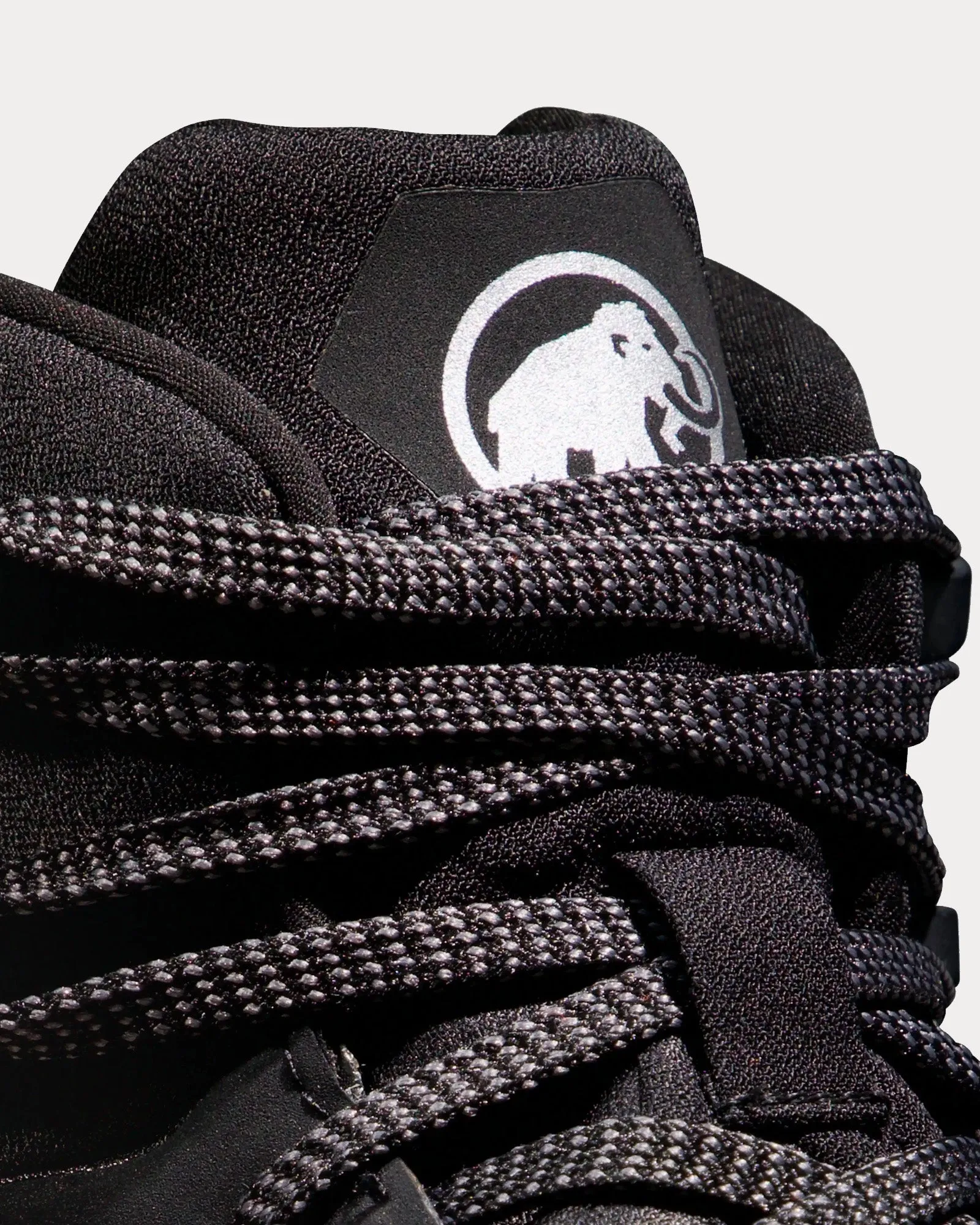 Ultimate III Mid GTX Black Boots