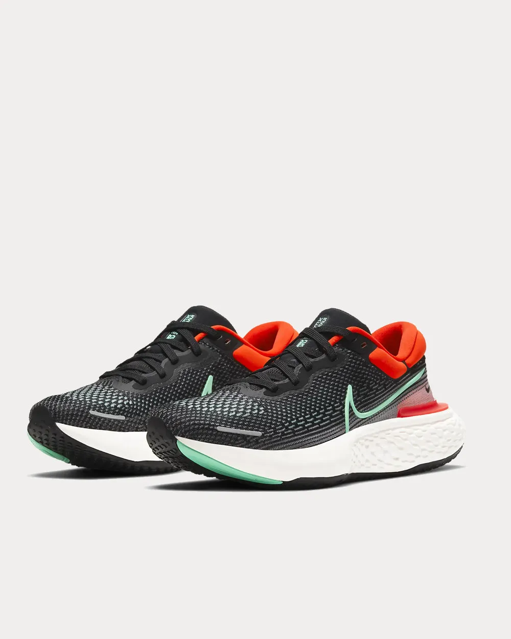 ZoomX Invincible Run Flyknit Black/Chile Red/Green Glow Running Shoes